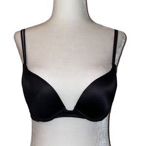 Victoria Secret | Very Sexy | Black Satiny Tee Shirt Push-up Bra | 34A